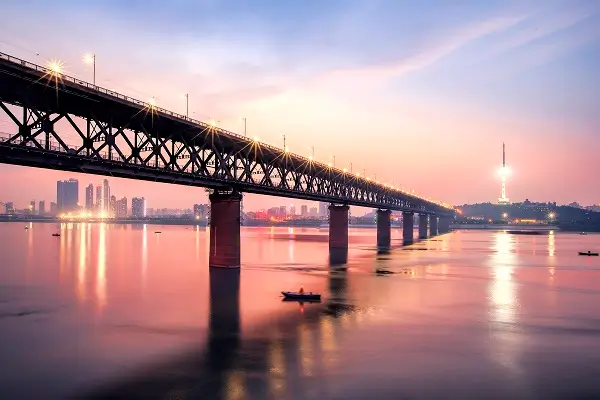 科技画怎么点评